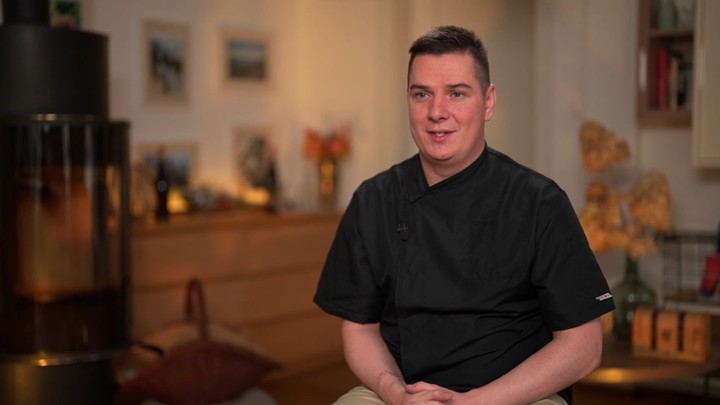 Bez servítky, Michal